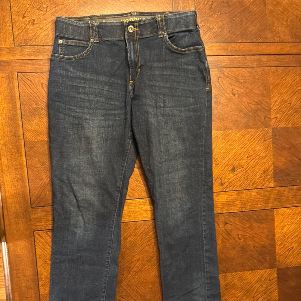 Men’s Lee brand Dark Blue Jeans